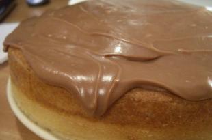 Крем для бисквитного торта – вкуснейшие рецепты для украшения десерта